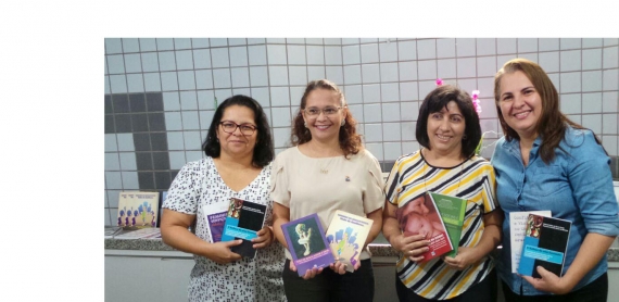 Doação de livros a HMAC